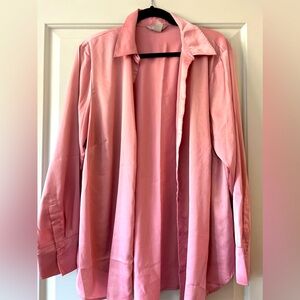 Women’s H&M pink satin button down - size XL